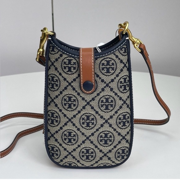 Tory Burch Navy and Cream Patterned Crossbody Bag - Picture 2 of 9